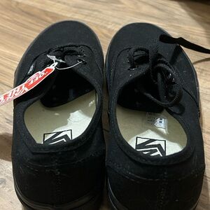 Black vans